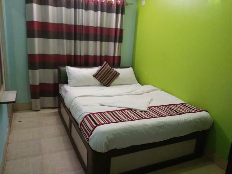 Oyo 145 Sirahali Khusbu Hotel &Lodge Kathmandu Bagian luar foto