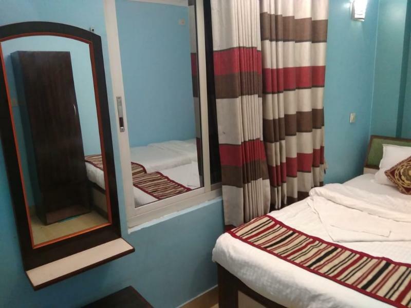 Oyo 145 Sirahali Khusbu Hotel &Lodge Kathmandu Bagian luar foto